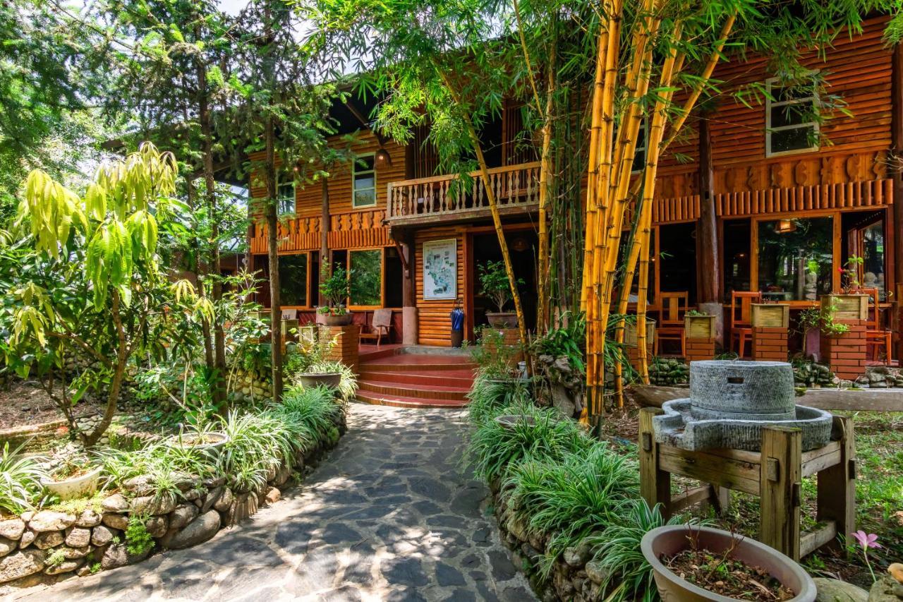 Sapa Riverside Ecolodge & Spa エクステリア 写真